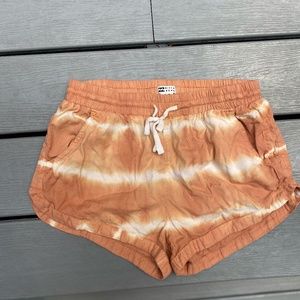Billabong. Size S.